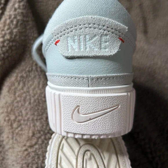 BNIB Nike Court Legacy Lift Women’s 8.5 - Picture 5 of 13